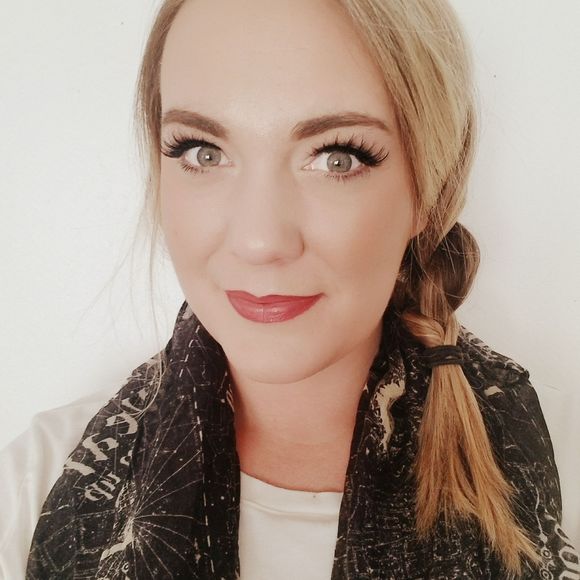 Meet your Posher, Samantha - Picture 1 of 1